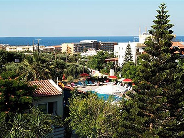 Imagen general del Hotel Villa Vicky. Foto 13
