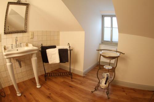 Imagen de la habitación del Hotel Villa Victoria, Coburgo. Foto 5