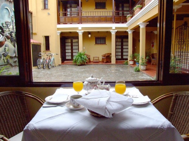 Imagen del bar/restaurante del Hotel Villa Vicu&ntilde;a Boutique Cafayate. Foto 3