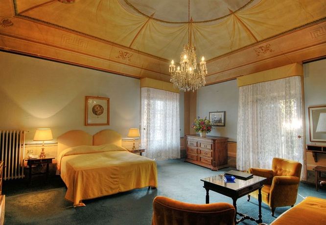 Imagen de la habitación del Hotel Villa Villoresi. Foto 3