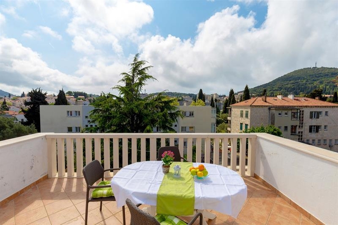 Imagen general del Hotel Villa Vinka. Foto 9