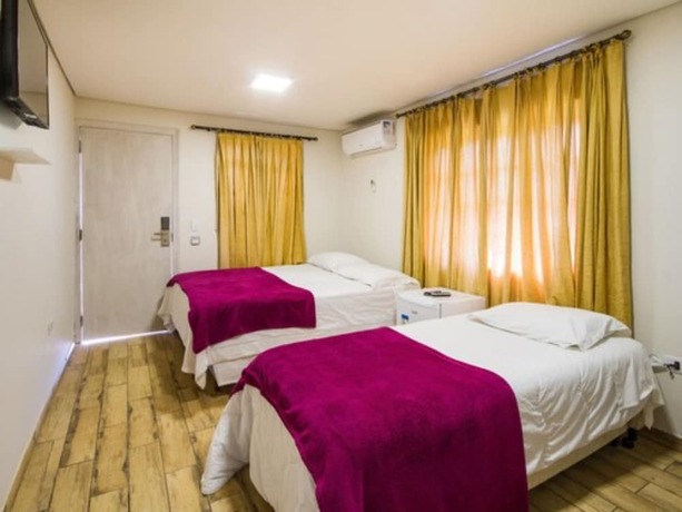 Imagen de la habitación del Hotel Villa Vintage Campos. Foto 12