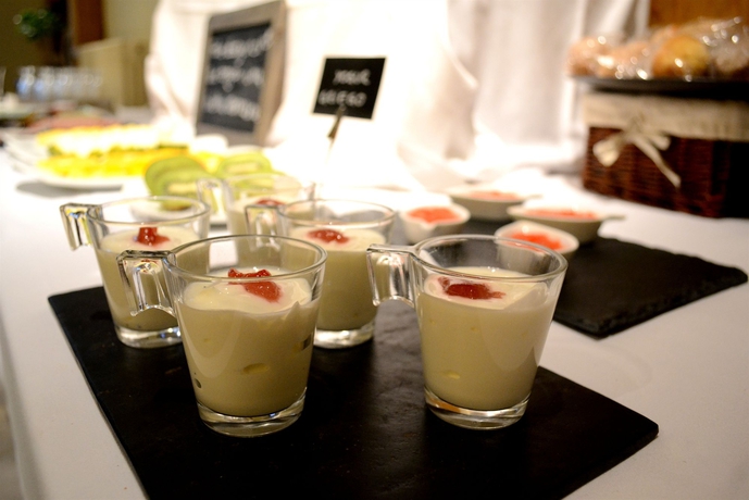 Imagen del bar/restaurante del Hotel Villa Virginia, Sabi&ntilde;&aacute;nigo. Foto 6