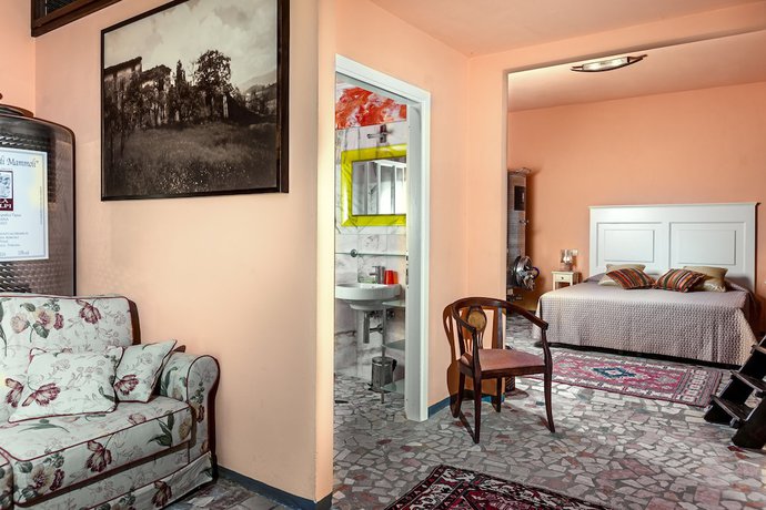 Imagen de la habitación del Hotel Villa Volpi. Foto 3