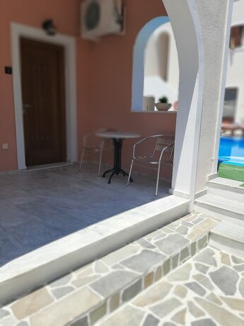 Imagen de la habitación del Hotel Villa Voula, Santorini. Foto 11
