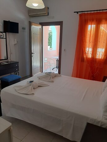 Imagen general del Hotel Villa Voula, Santorini. Foto 5
