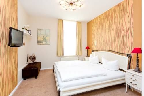 Imagen de la habitación del Hotel Villa Waldfrieden. Foto 16