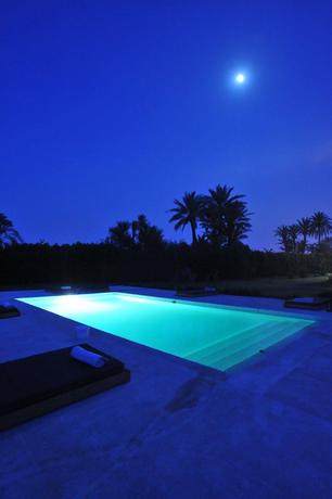 Imagen de la piscina del Hotel Villa Warhol. Foto 15