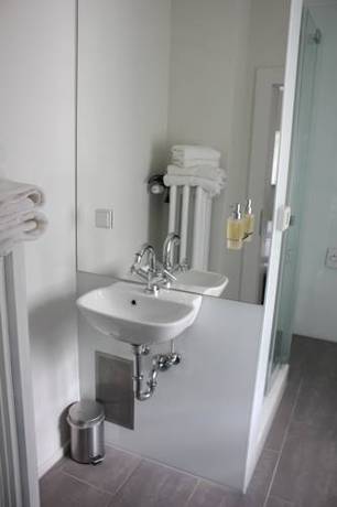 Imagen de la habitación del Hotel Villa Weisser Berg. Foto 10