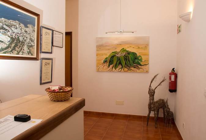 Imagen de los interiores del Hotel Villa Well by Villa Welwitshia Mirabilis. Foto 20