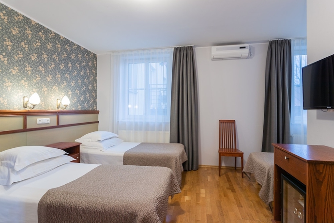 Imagen de la habitación del Hotel Villa Wesset. Foto 7