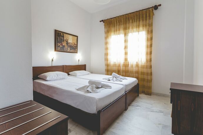 Imagen de la habitación del Hotel Villa Yianna. Foto 19