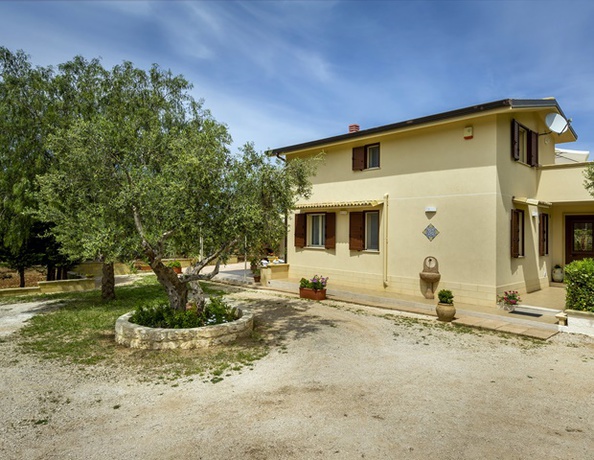 Imagen general del Hotel Villa Zagara. Foto 12