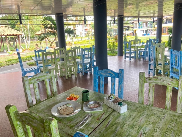 Imagen del bar/restaurante del Hotel Villa Zaragoza. Foto 4