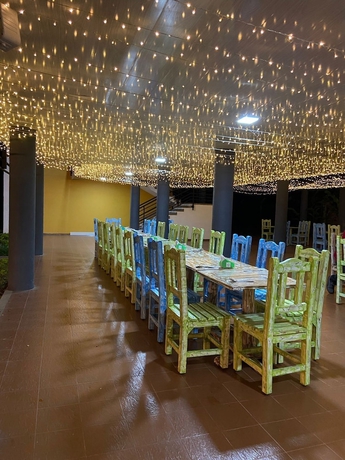 Imagen del bar/restaurante del Hotel Villa Zaragoza. Foto 6