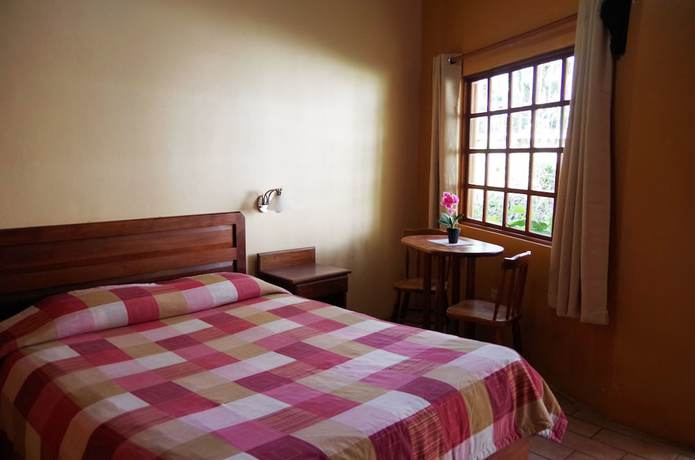 Imagen de la habitación del Hotel Villa Zurqu&iacute;. Foto 3