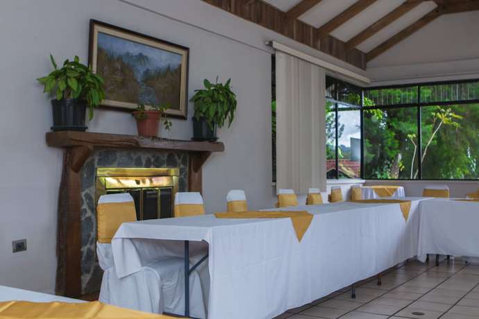 Imagen de los interiores del Hotel Villa Zurqu&iacute;. Foto 14