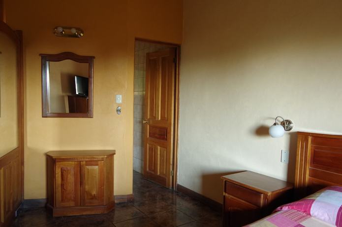 Imagen de la habitación del Hotel Villa Zurqu&iacute;. Foto 7