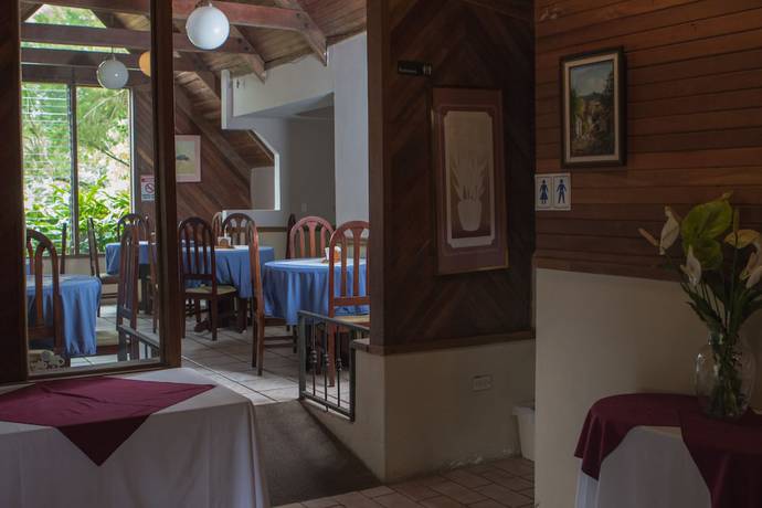 Imagen de los interiores del Hotel Villa Zurqu&iacute;. Foto 20