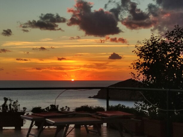 Imagen general del Hotel Villa al Mare, Barano d'Ischia. Foto 2