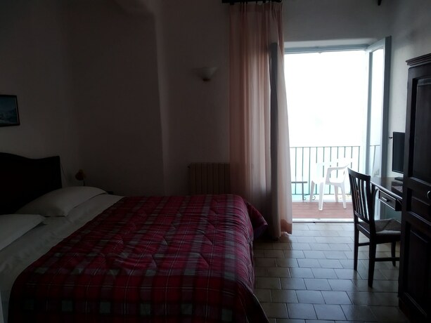 Imagen general del Hotel Villa al Mare, Barano d'Ischia. Foto 5