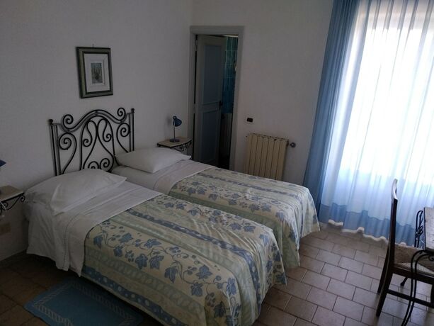 Imagen de la habitación del Hotel Villa al Mare, Barano d'Ischia. Foto 13