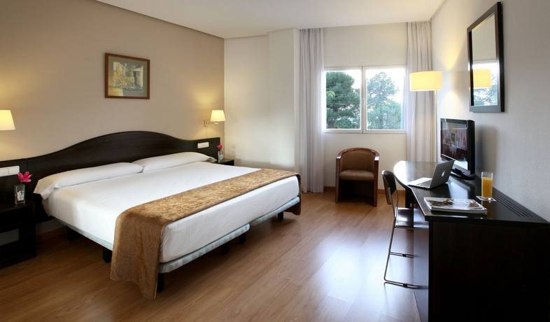 Imagen de la habitación del Hotel Villa de Biar. Foto 4