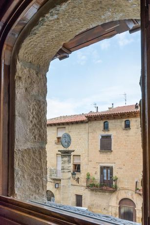 Imagen de la habitación del Hotel Villa de Cretas. Foto 6