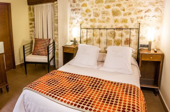 Imagen de la habitación del Hotel Villa de Cretas. Foto 7