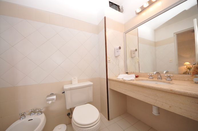 Imagen de la habitación del Hotel Villa de Mar. Foto 12