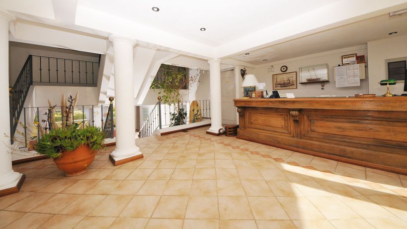 Imagen de los interiores del Hotel Villa de Mar. Foto 20