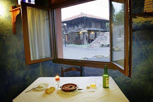 Imagen general del Hotel Villa de Mestas. Foto 5