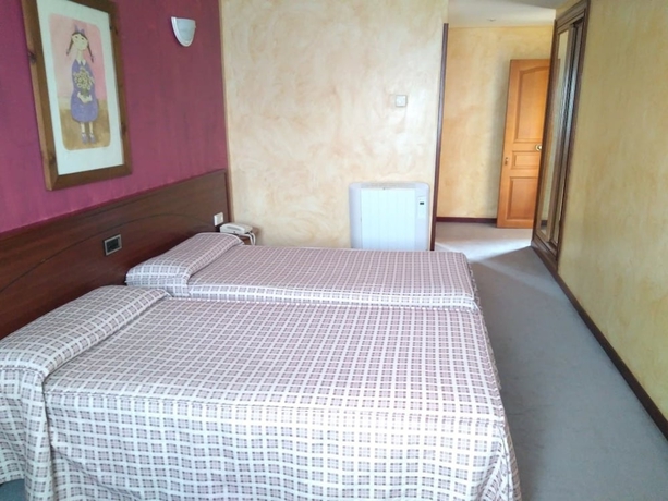 Imagen general del Hotel Villa de Nava. Foto 1