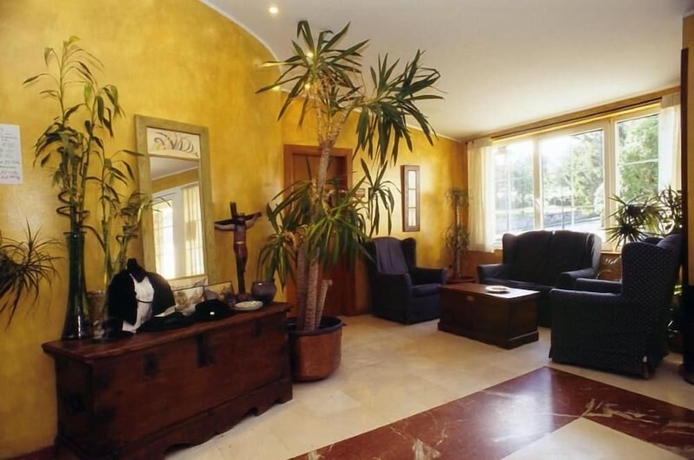 Imagen de los interiores del Hotel Villa de Nava. Foto 17