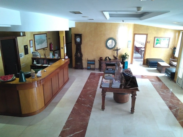 Imagen de los interiores del Hotel Villa de Nava. Foto 19