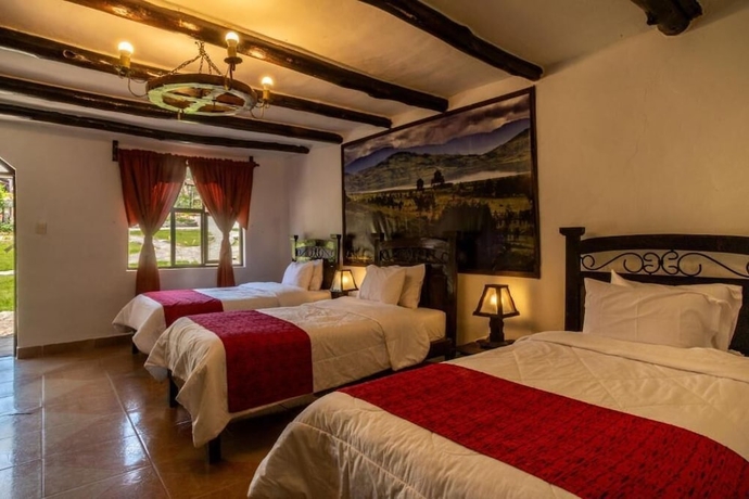 Imagen de la habitación del Hotel Villa de Paris, Chachapoyas. Foto 10