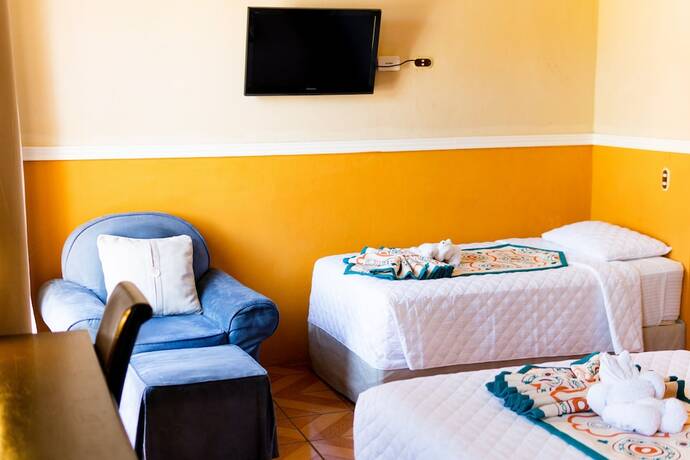 Imagen de la habitación del Hotel Villa del Lago. Foto 12