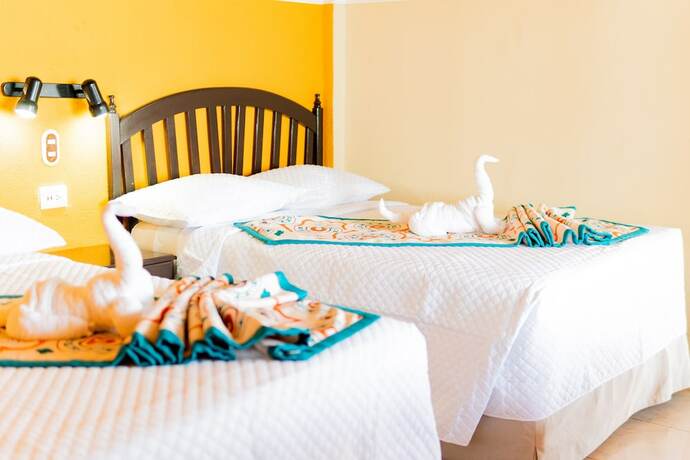 Imagen de la habitación del Hotel Villa del Lago. Foto 14