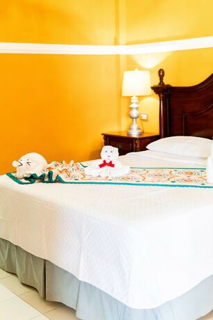 Imagen de la habitación del Hotel Villa del Lago. Foto 18