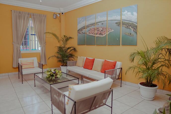 Imagen general del Hotel Villa del Lago. Foto 8