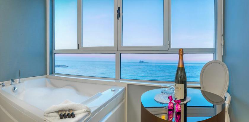 Imagen general del Hotel Villa del Mar, Benidorm - Playa Poniente. Foto 9