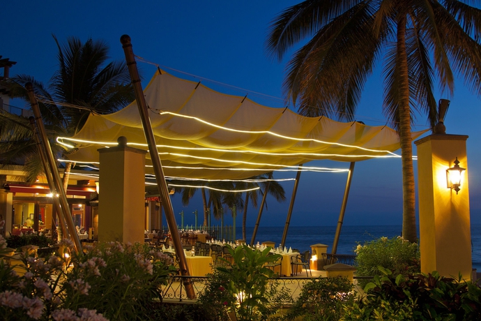 Imagen del bar/restaurante del Hotel Villa del Palmar Flamingos Beach Resort & Spa. Foto 4