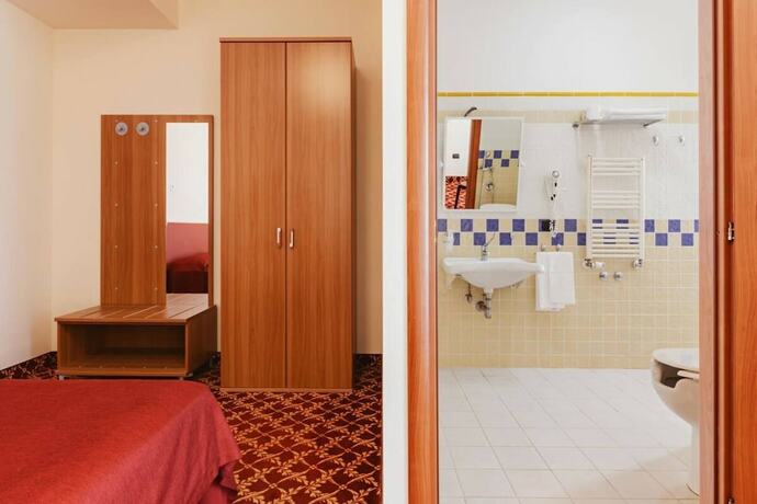 Imagen de la habitación del Hotel Villa del Sorriso. Foto 18