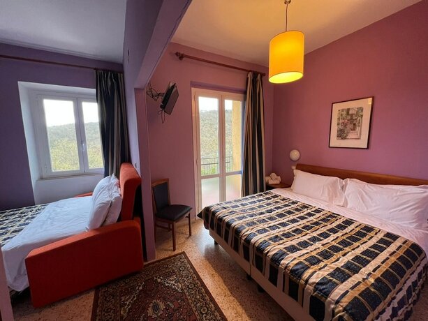 Imagen de la habitación del Hotel Villa la Cima. Foto 12