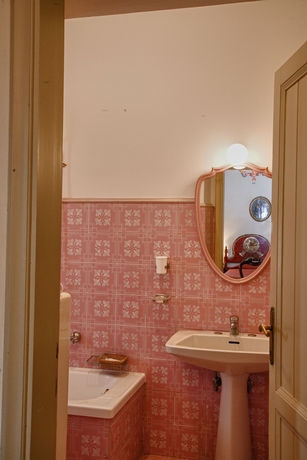 Imagen de la habitación del Hotel Villa le Rondini. Foto 4