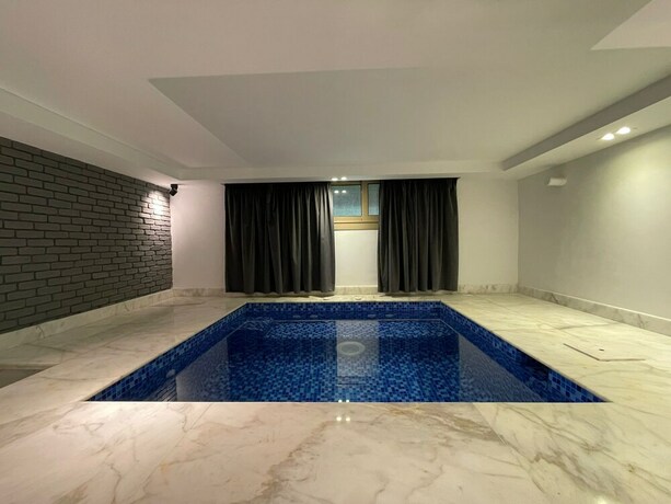 Imagen general del Hotel Villa with pool. Foto 16