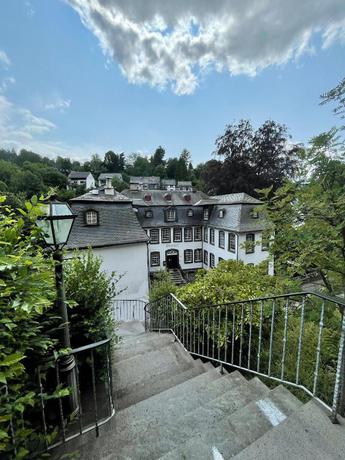 Imagen de los exteriores del Hotel Villadelux Elbershof. Foto 15