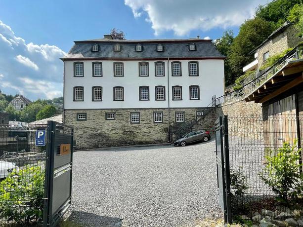 Imagen de los exteriores del Hotel Villadelux Elbershof. Foto 18