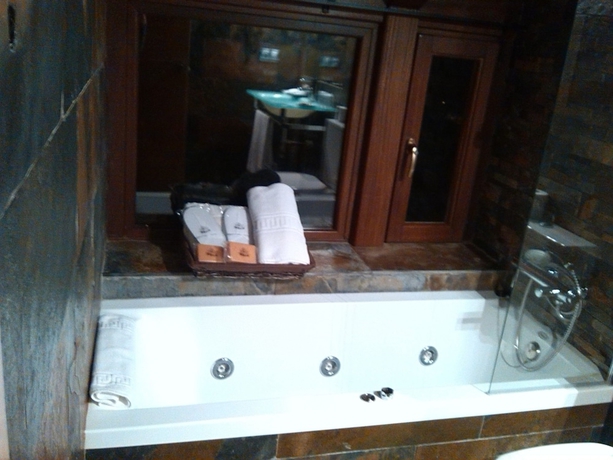 Imagen de los interiores del Hotel Villadesella. Foto 14