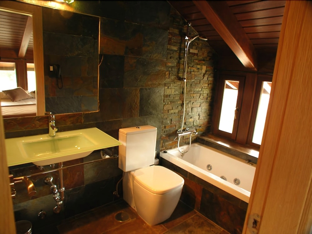 Imagen de la habitación del Hotel Villadesella. Foto 9